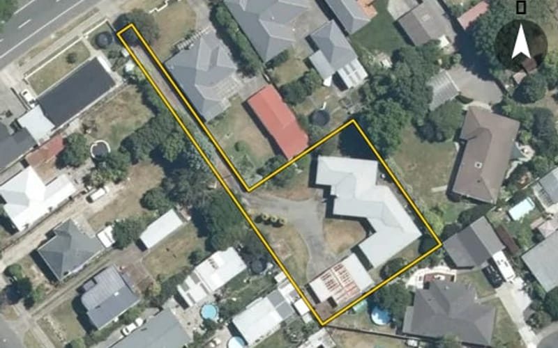 1303 Caroline Road