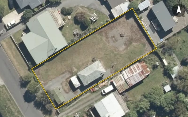 13 MacLaren Street