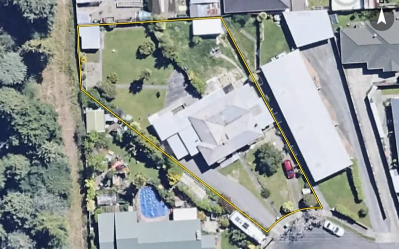 2/7 Pope Crescent