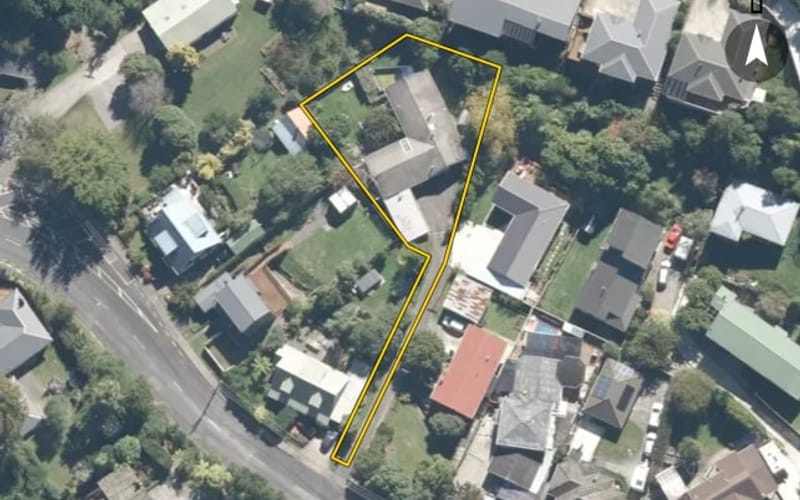 13 Forest Road