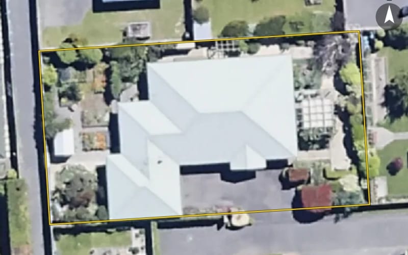 6 Waterlea Green
