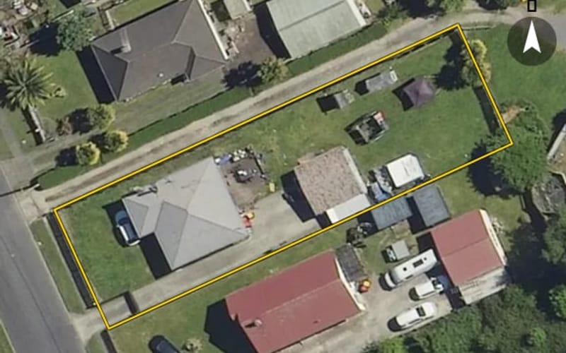 21 Meadowbank Crescent
