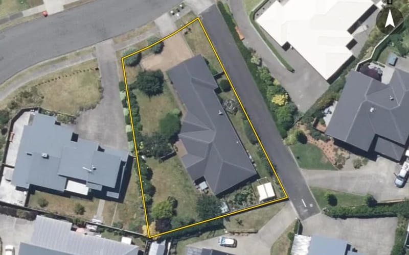 6 Lithgow Drive