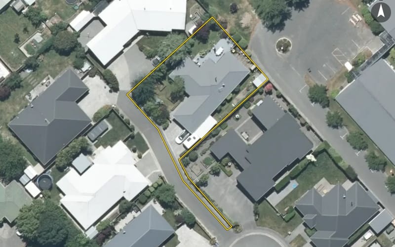 16 Somerset Grove