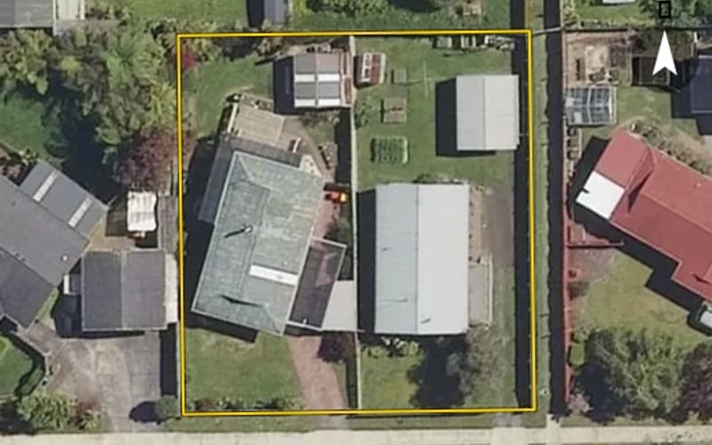 8 Streamdale Place