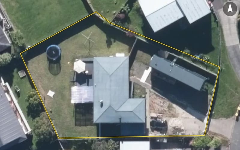 6 Louise Place