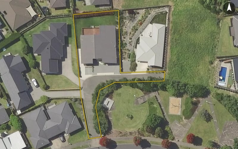 17 Caldera Crescent