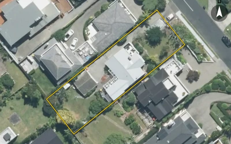82 Churchill Road
