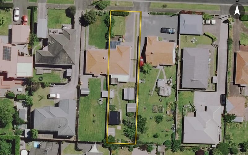 12 Pearsons Avenue