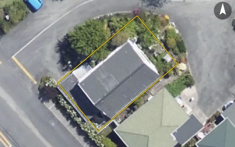 2 Birchwood Grove