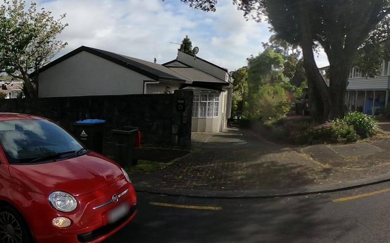 83 Balmoral Road