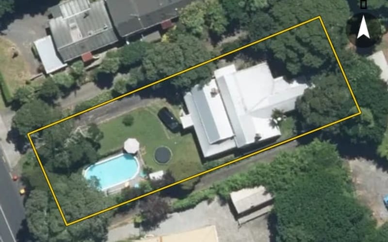8 Claude Road