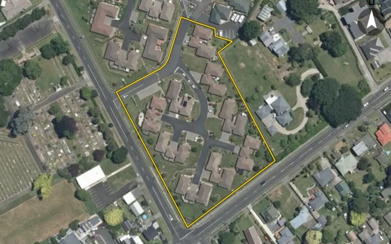 2 Seales Road