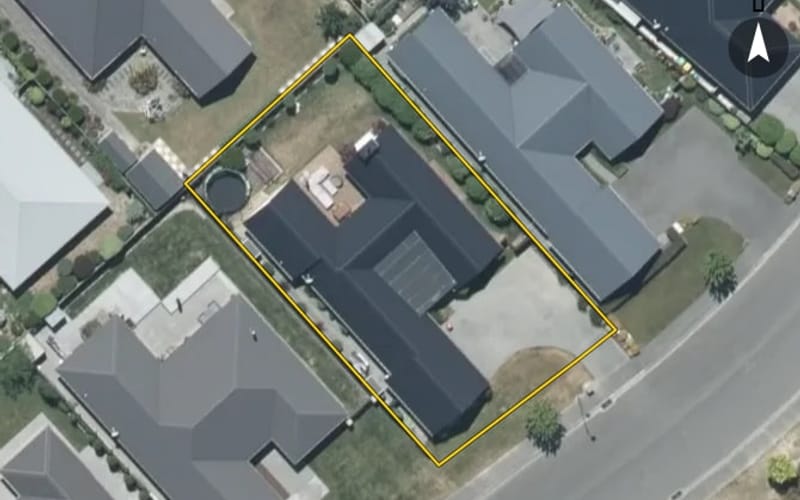 36 Charlesworth Drive