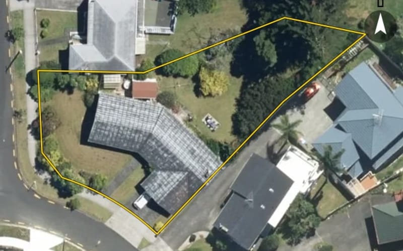 24 Windermere Crescent