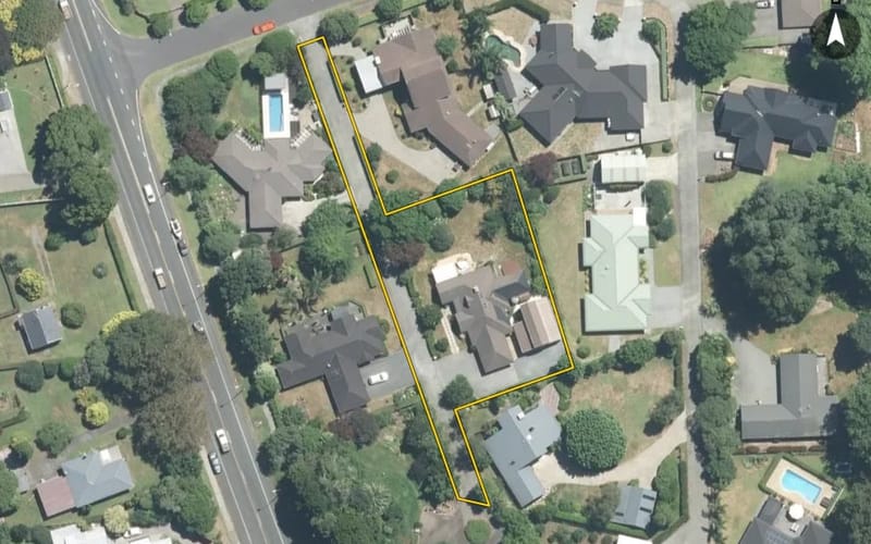 10 Glencairn Place