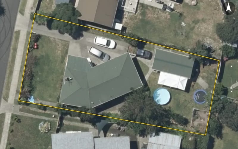 6 Scully Crescent