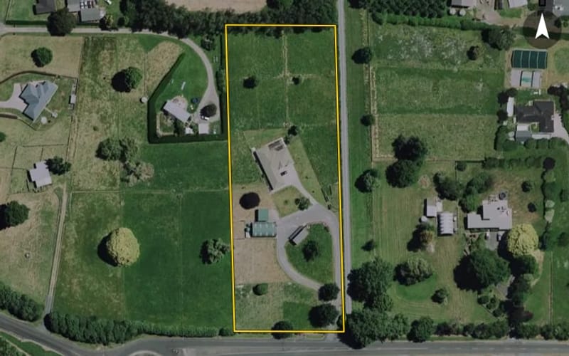 516 Pickering Road