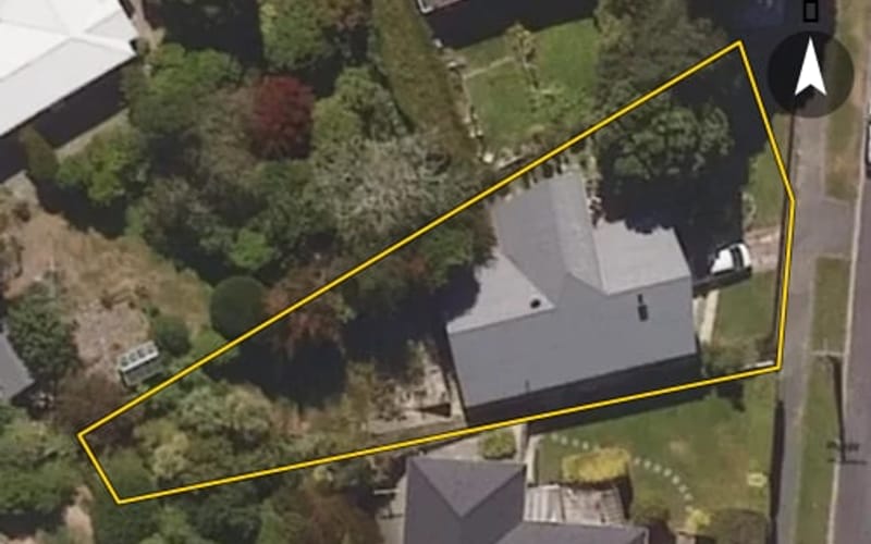 86 Easther Crescent