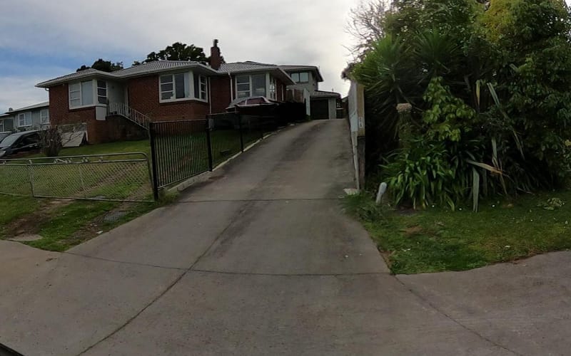8A Grimshaw Place