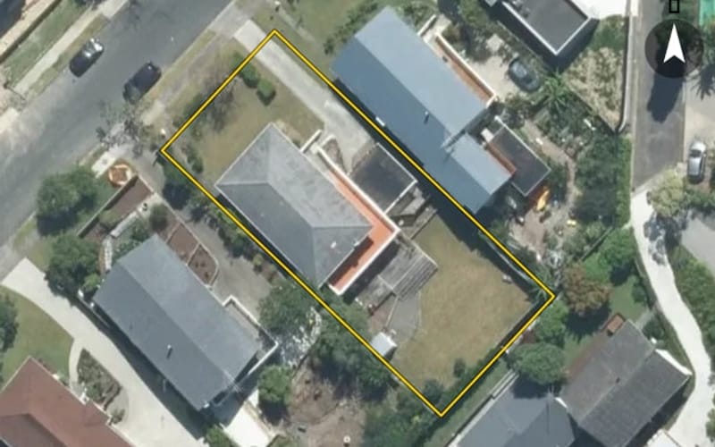 35 Ravenwood Drive