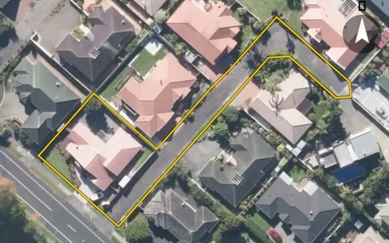 14 Nicholas Road