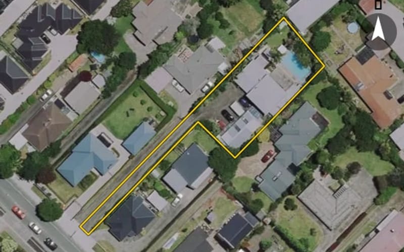 16A Garnett Avenue