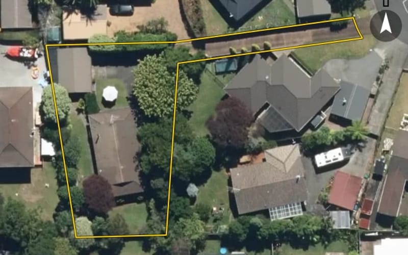 33 Redlands Grove