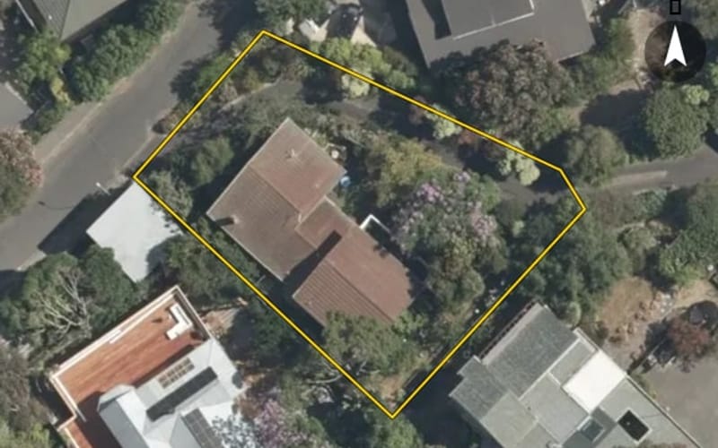 32 Lighthouse Road