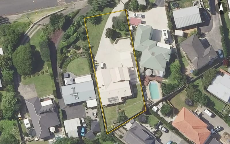 16 Sutherland Road