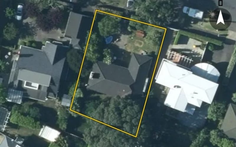 4 Takarunga Road