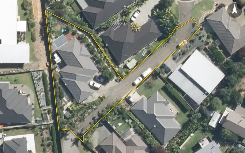 8 Fendalton Place