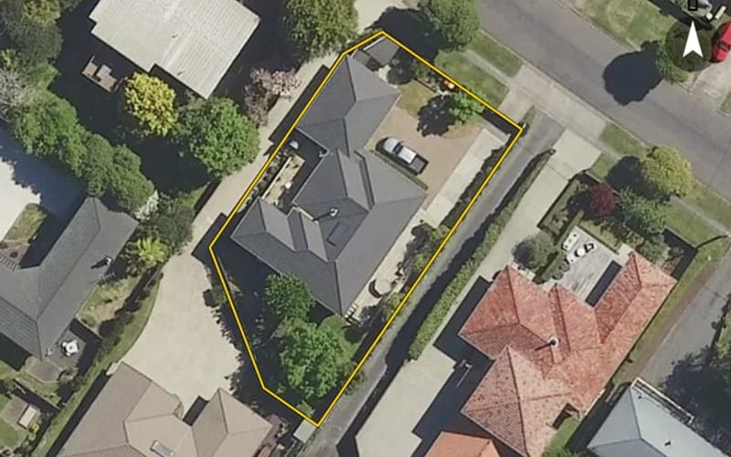 5 Lewis Road