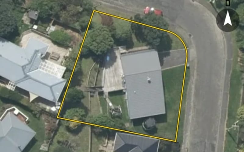 4 Makora Grove