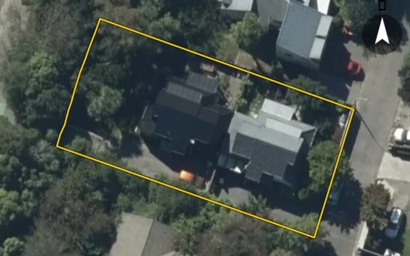 4 Bridgemere Lane
