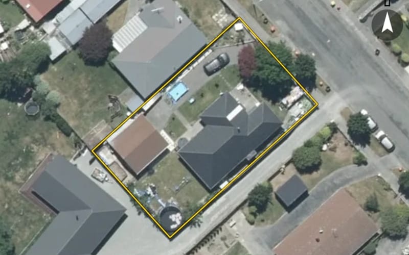 8 Hillier Place