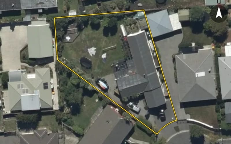 12 McCorkindale Place