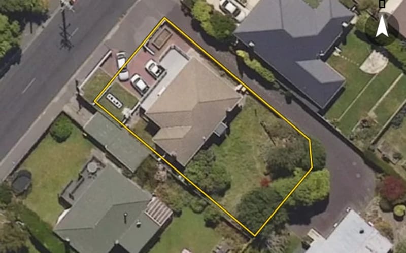 198 Larnach Road