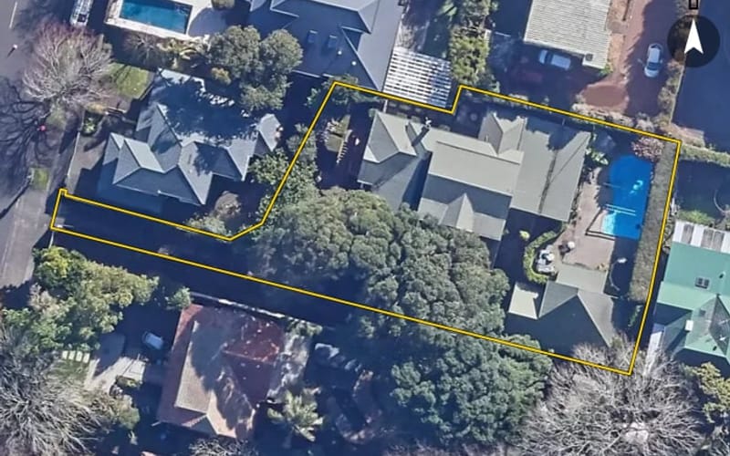 6 Horoeka Avenue