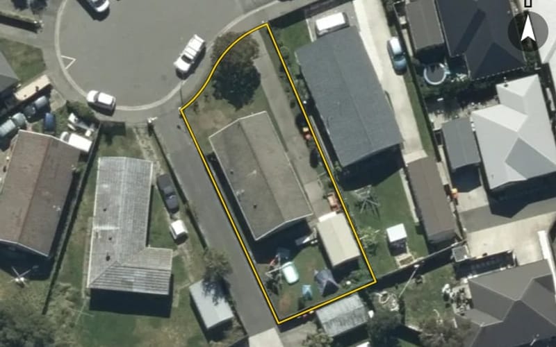 5 Carteret Place