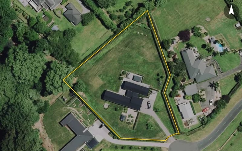 4 Hillbrook Way