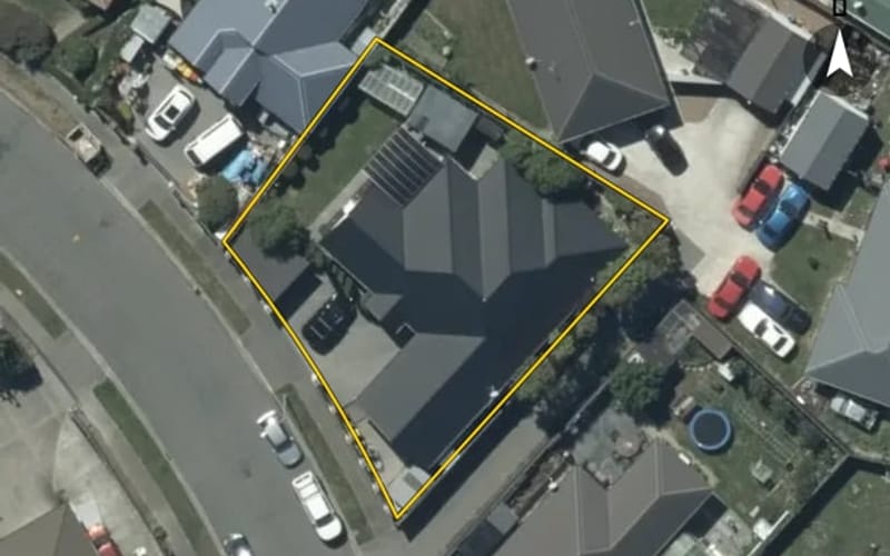 35 Bayswater Crescent