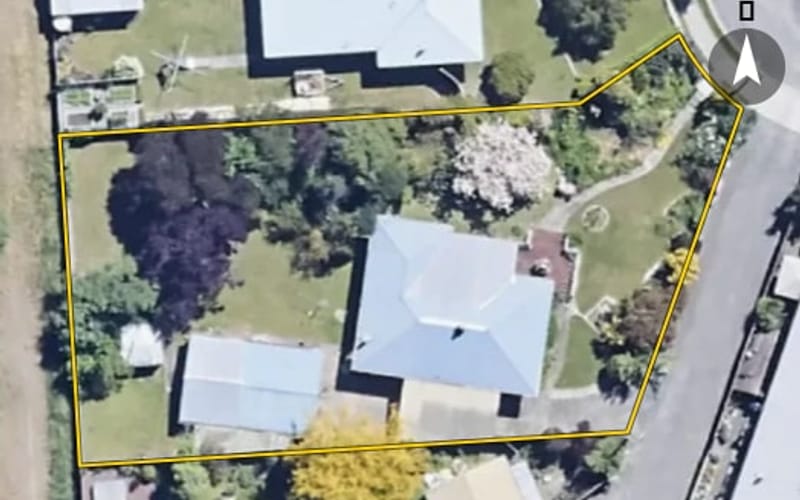12 Purser Crescent