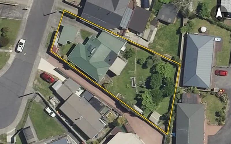 8 Tudor Place