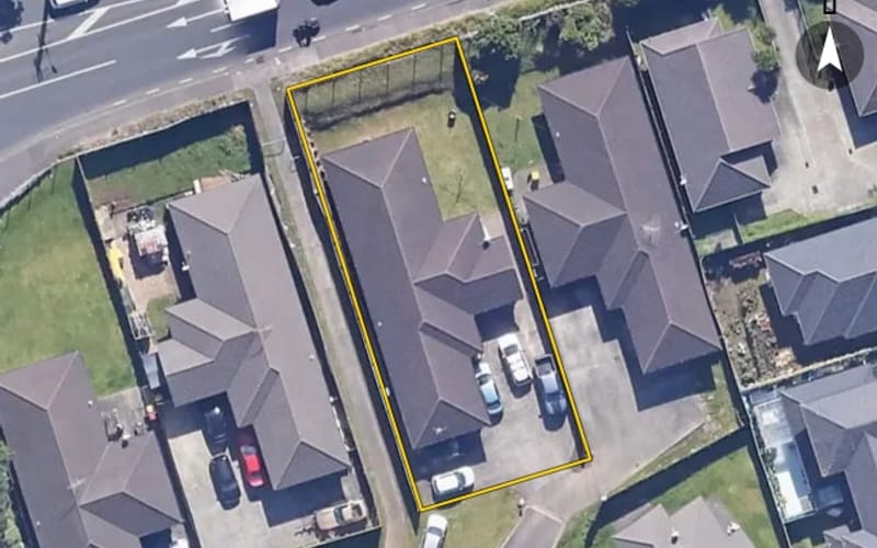 15 Rehua Place