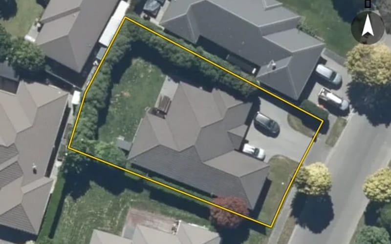 4 Iraklis Close