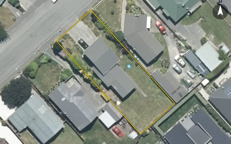 14 Bathurst Street