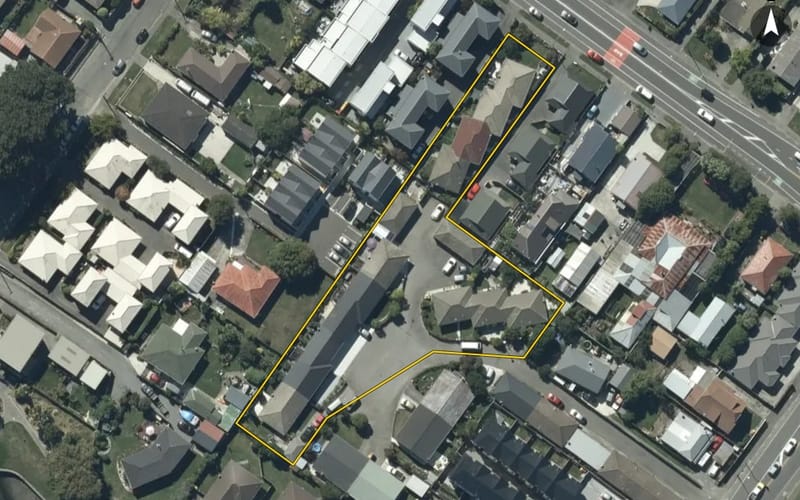 12 Woolston Court