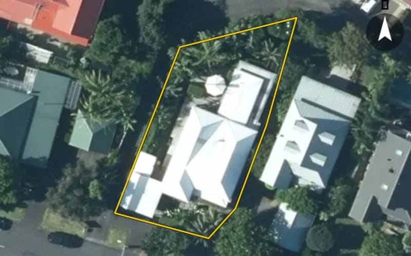1 Takarunga Road
