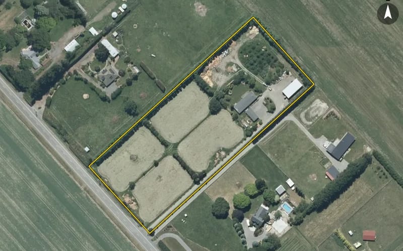 65 Beach Road East